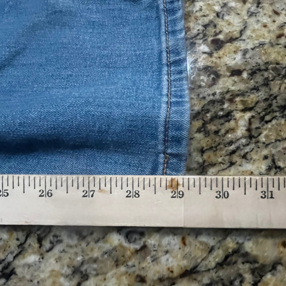 Levis 541 Athletic Taper Mens Blue Jeans 32x30 Medium Wash Denim Pants - Picture 4 of 6